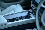 Volvo V60 T5 Cross Country 2018 года (JP)